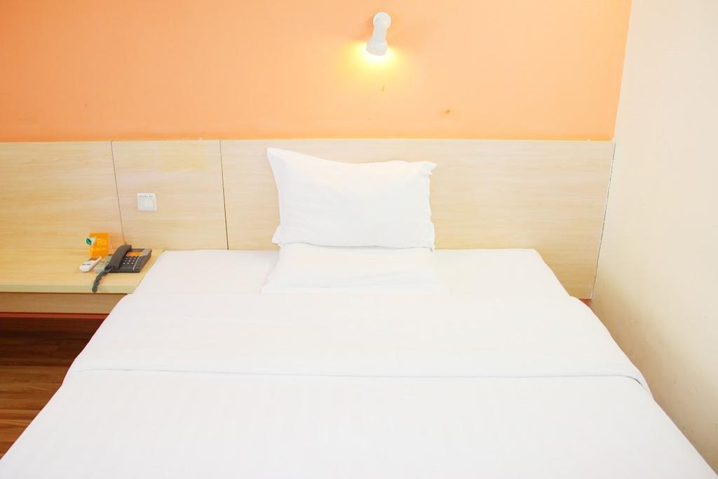 7Days Inn Guangzhou Xinshi Extérieur photo