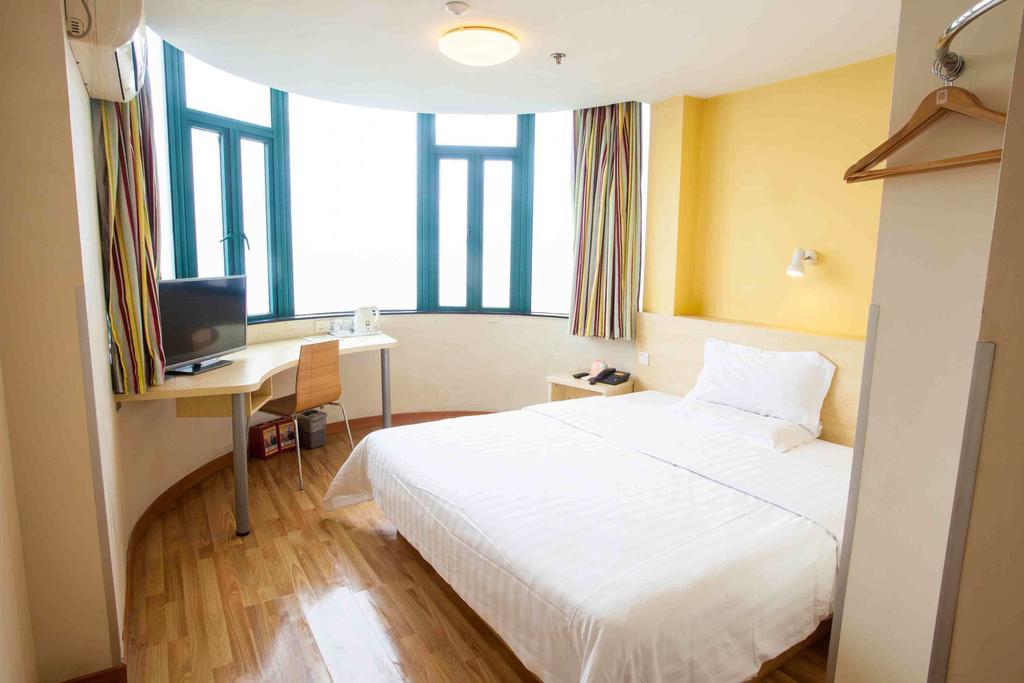 7Days Inn Guangzhou Xinshi Chambre photo